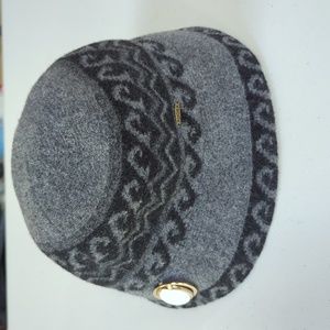 Adora, gray and black wool blend bucket hat.